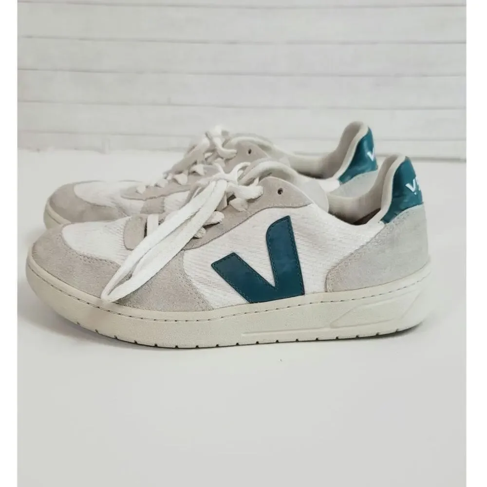 VEJAS V-10 B-MESH WHITE BRITTANY  SNEAKERS IN HUNTER GREEN, sz 9